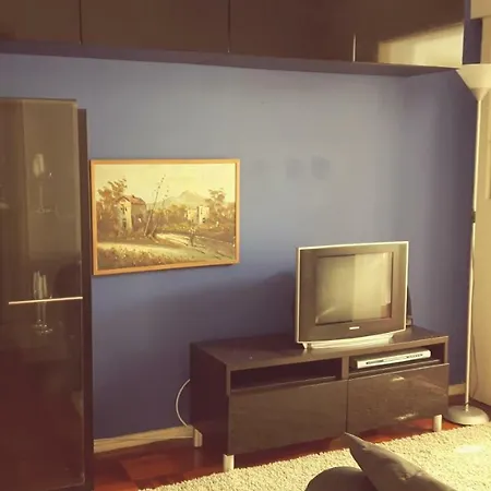 Lisboa-alameda شقة *